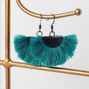 Boutique fan tassel earrings